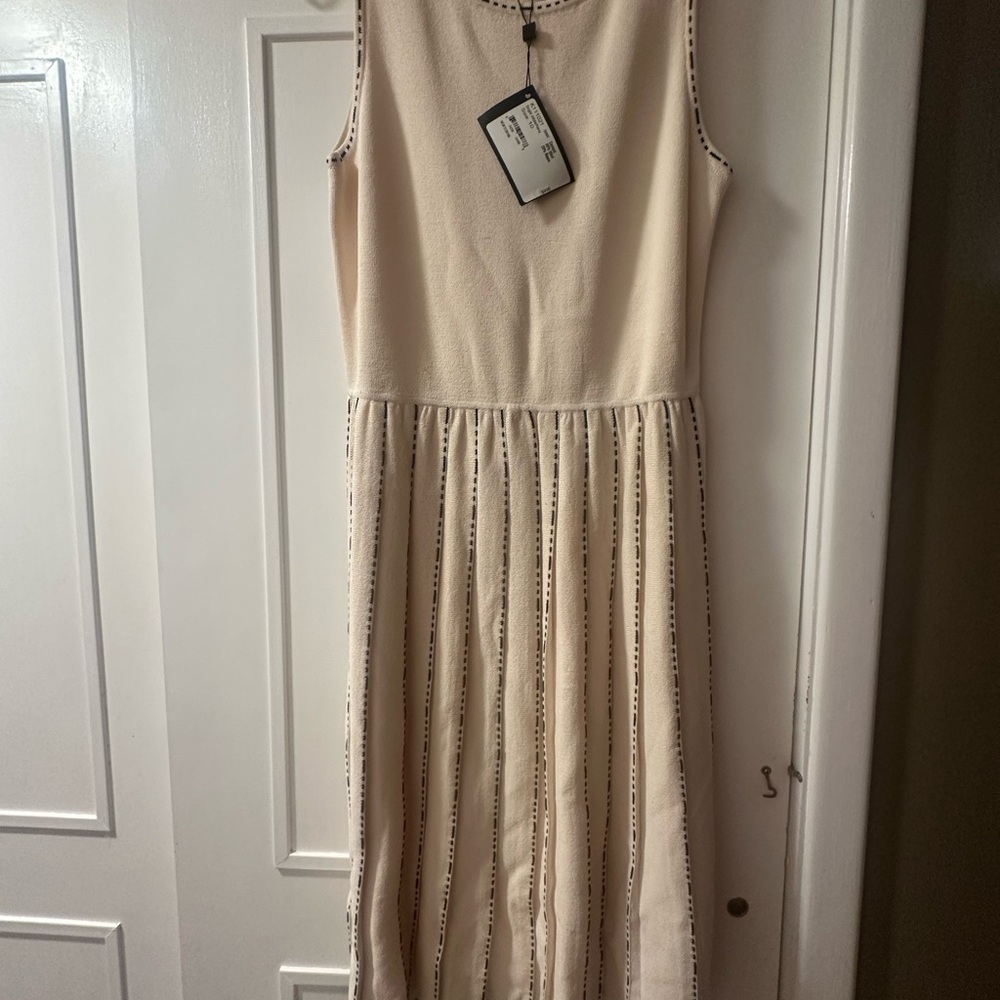 St. John Collection Beige Maxi Dress with Black Accents